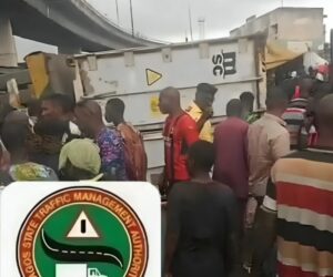 40-ft Container Crushes Tricycle ln Lagos, Two Dead