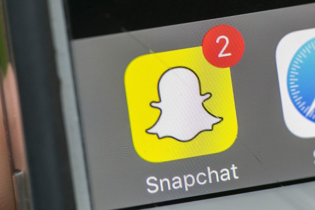 Snapchat Now Lets Users Keep Messages Forever via Infinite Retention