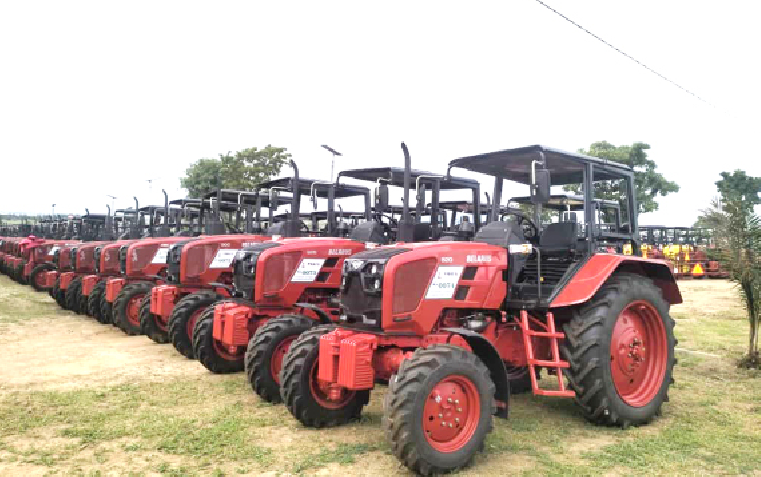 Farmers await FG’s tractors – Daily Trust