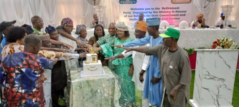 Interior Ministry Honours Retirees For Outstanding Service To Nigeria – Independent Newspaper Nigeria