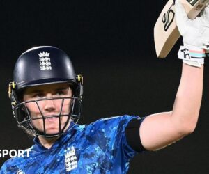 Nat Sciver-Brunt scores 122 as England beat India in World Cup warm-up