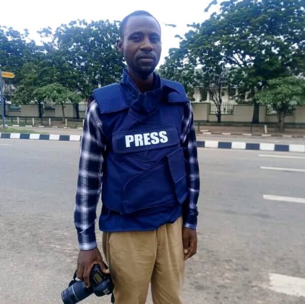 BREAKING: Nigerian Police Arrest Journalist Hassan Yelwa While Covering Shiite Maulid Procession In Abuja