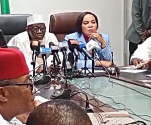 Just In: FG, Dangote Refinery, PENGASSAN Meet Over Dispute