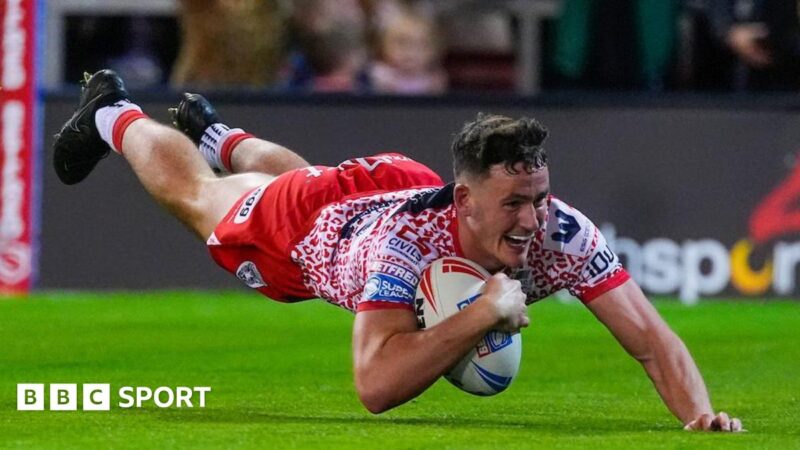 Super League: Leigh Leopards 28-10 St Helens – Leigh secure home play-off tie