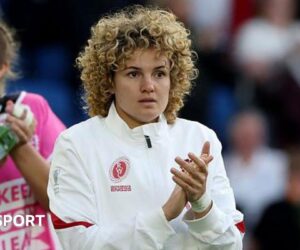 Rugby World Cup: Ellie Kildunne to miss England v Scotland quarter-final with head injury