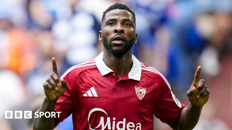 Celtic sign striker Kelechi Iheanacho on one-year deal