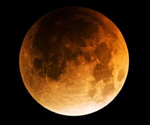 Nigerians witness total lunar eclipse [Video]