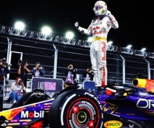 Verstappen wins in Baku as Piastri crashes out