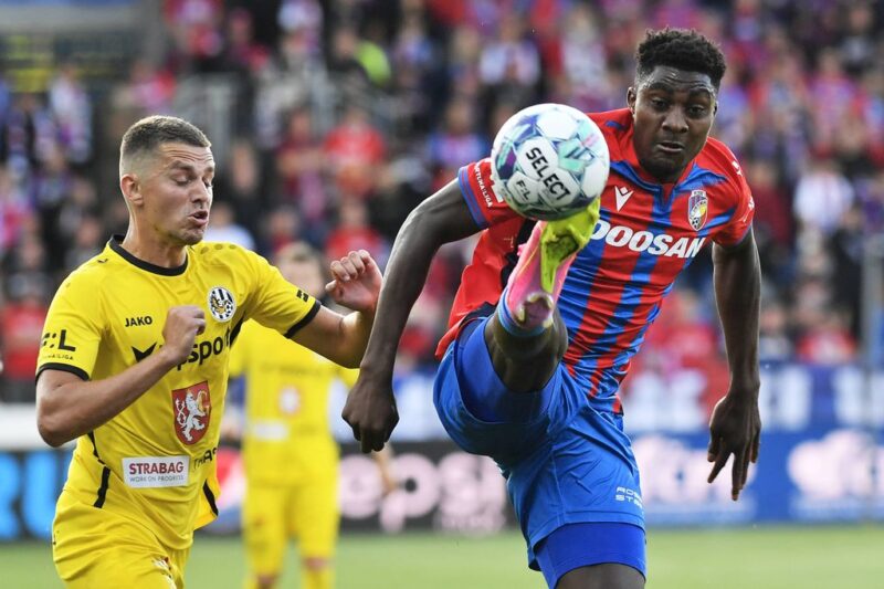 Nigeria’s Durosinmi, Sanusi feature in the Europa League as Troost-Ekong leads Al Kholood to away win