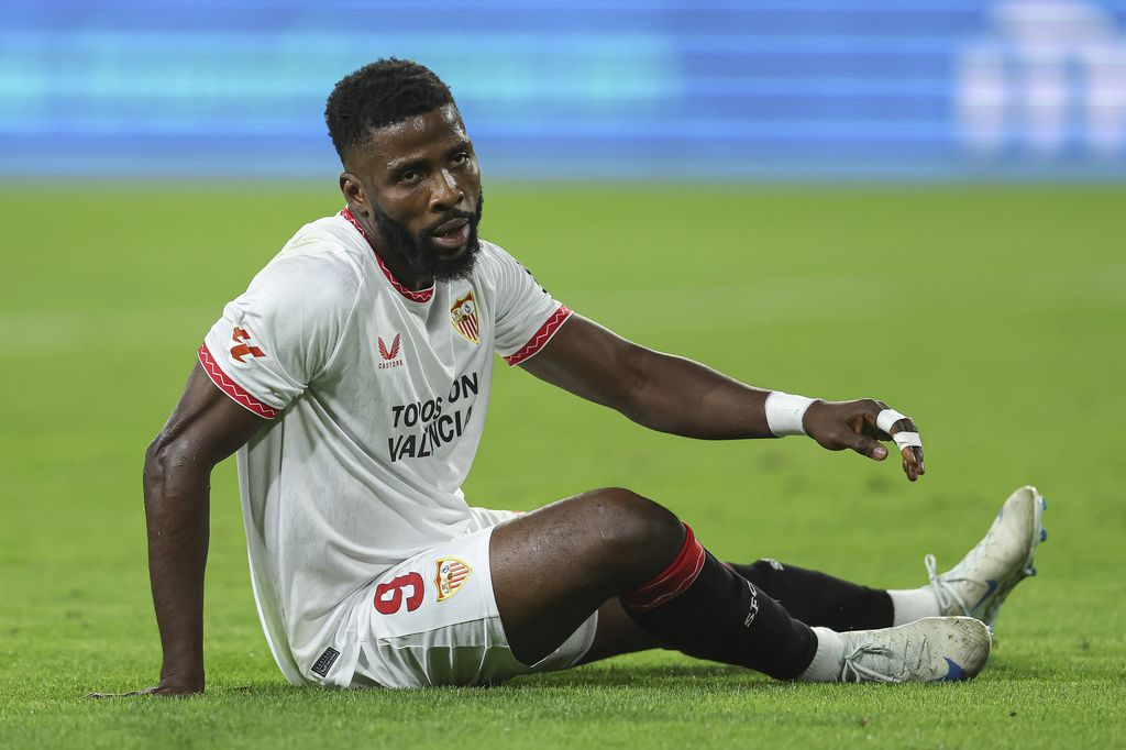 One-time Champions League winners on alert as Sevilla terminate Kelechi Iheanacho’s contract