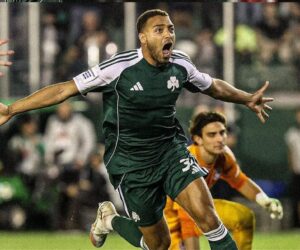 Greek kings at war: Cyriel Dessers’ goal not enough as Bruno Onyemaechi’s Olympiakos hit Panathinaikos with late dagger