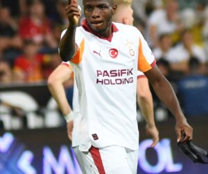 Pictures: Victor Osimhen returns to Galatasaray training after two-week layoff