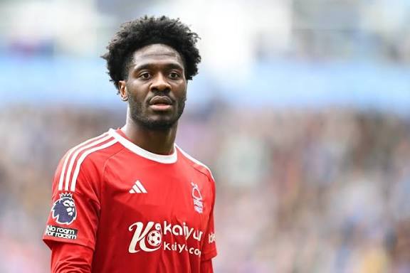 Ola Aina breaks silence after hamstring surgery