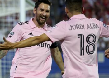 Messi double seals MLS’s victory 