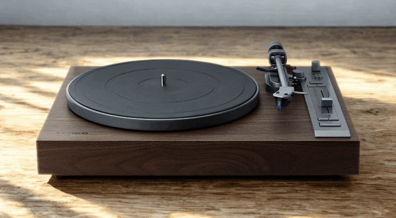 This flagship new turntable spins Lenco into a different price-groove entirely – and I think I like it