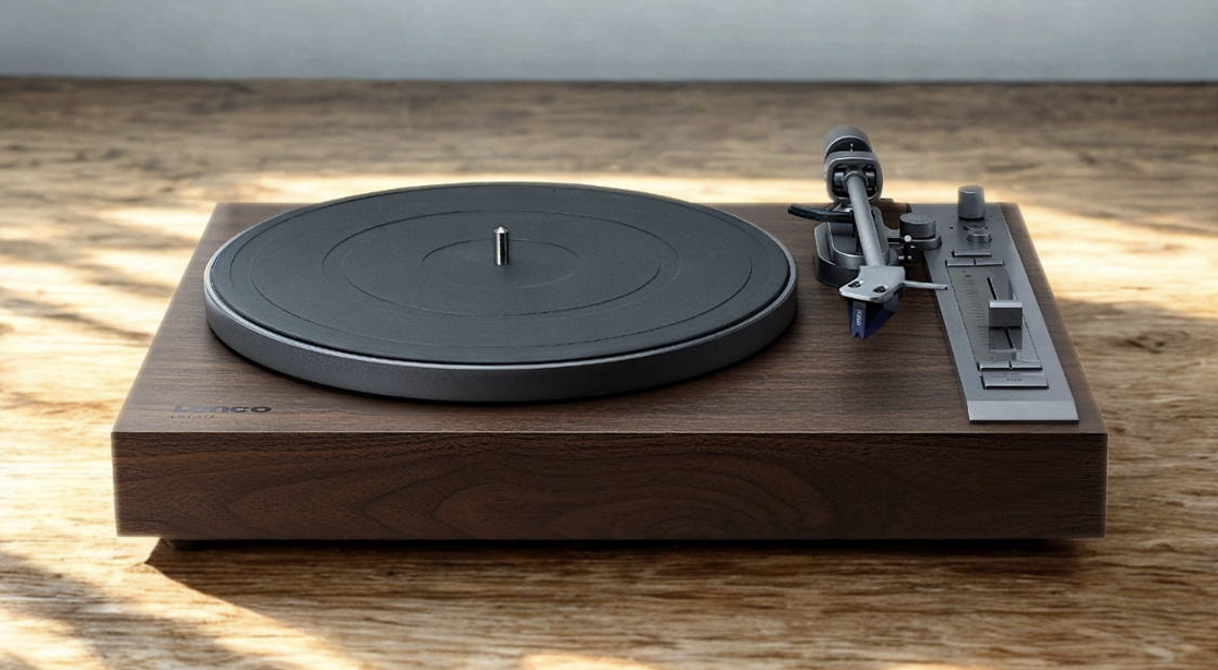 This flagship new turntable spins Lenco into a different price-groove entirely – and I think I like it
