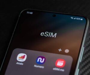 Travel eSIM adoption set to quadruple by 2030 as mobile operators face collapsing roaming revenues worldwide