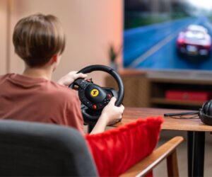 Thrustmaster marketing manager says you ‘just can’t afford the force feedback’ if you want to get an entry level wheel like its new T98 to sell for under $100 – but it does make it safer for kids