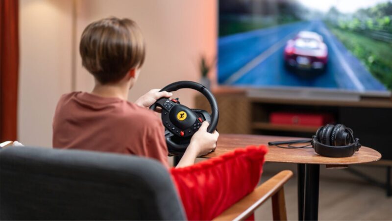 Thrustmaster marketing manager says you ‘just can’t afford the force feedback’ if you want to get an entry level wheel like its new T98 to sell for under $100 – but it does make it safer for kids