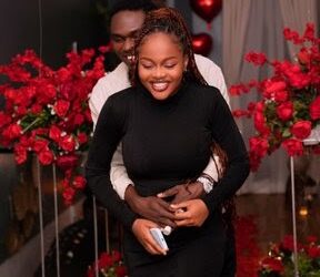 Singer Spyro announces engagement
