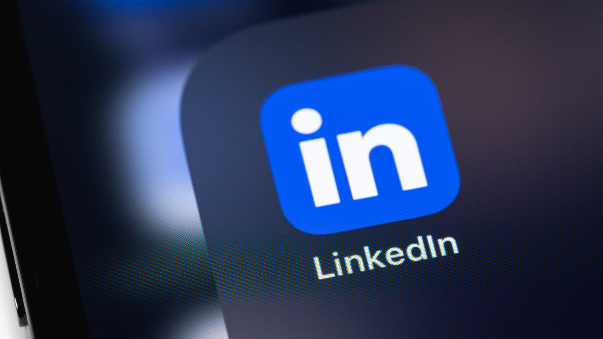 LinkedIn set to start to train its AI on member profiles
