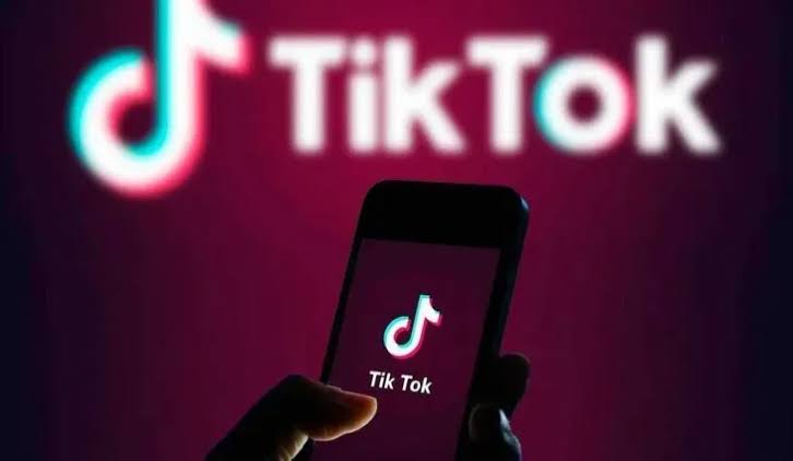 China Calls TikTok Ownership Deal a ‘Win-Win’ as US Deadline Extension Looms