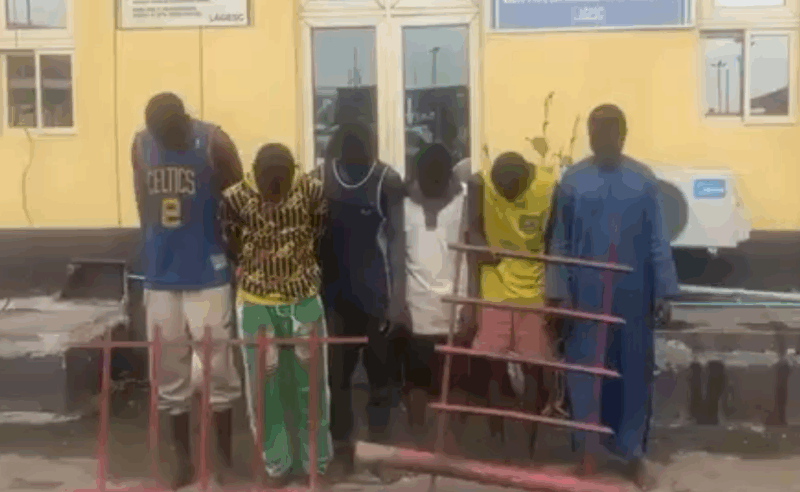 Six arrested in Lagos for vandalising road barricade