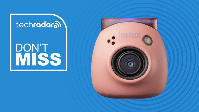 This £45 Fujifilm instant camera is a fun and cute gift for all ages