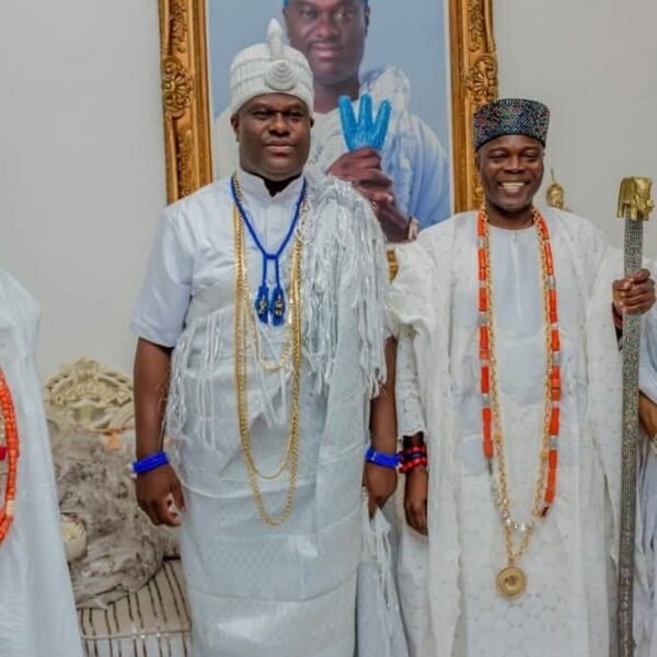  Olowu celebrates Ooni Ogunwusi @ 51