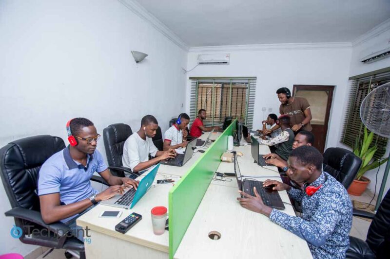How Tech Is Quietly Rewriting Nigerian Work Culture