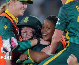 Women’s Cricket World Cup 2025: South Africa stun India after Nadine de Klerk heroics