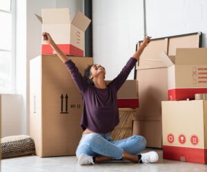 At What Age Should You Leave Your Parents‘ House?