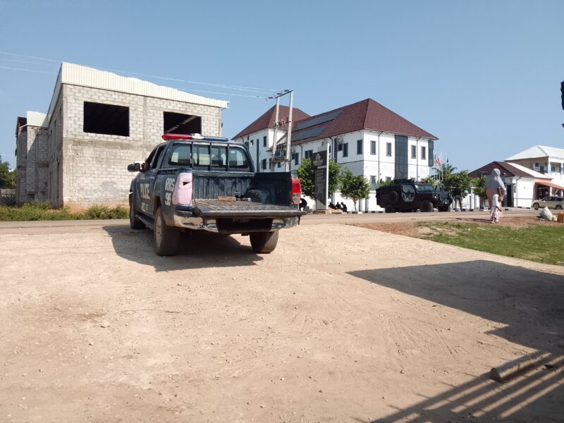 BREAKING: Tension As Police Teargas, Bar Journalists, Lawyers From Entering Kuje Court Ahead Of Sowore’s Appearance