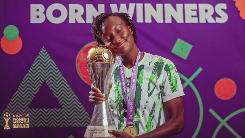 Super Falcons star, Ifeoma Onumonu, announces retirement