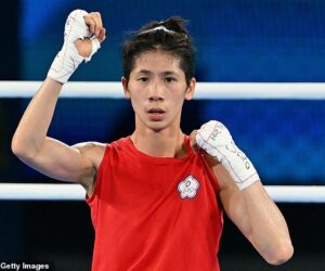 Olympic gender-row boxer knocks out female opponent in justÂ 94Â SECONDS