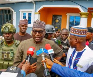 Kwara: AbdulRazaq visits Oke-Ode, other communities over bandits‘ attacks
