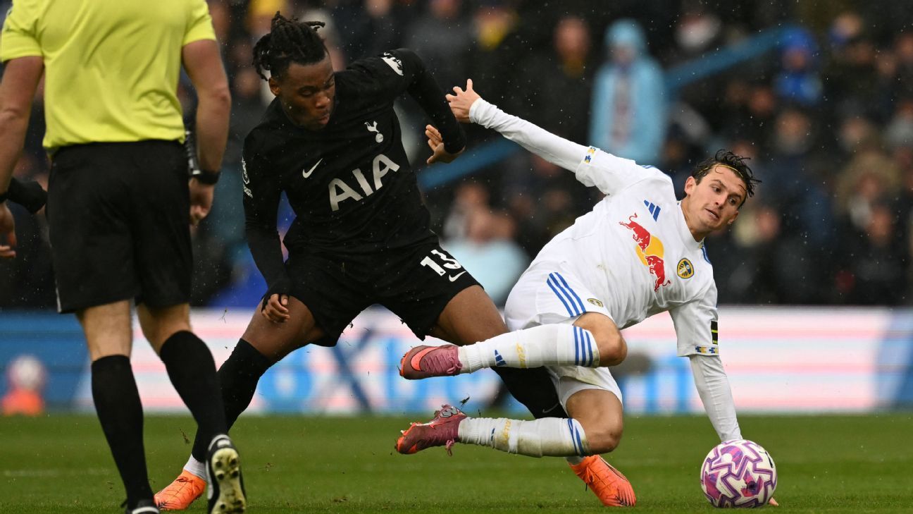 Premier League updates: Leeds United vs. Tottenham Hotspur