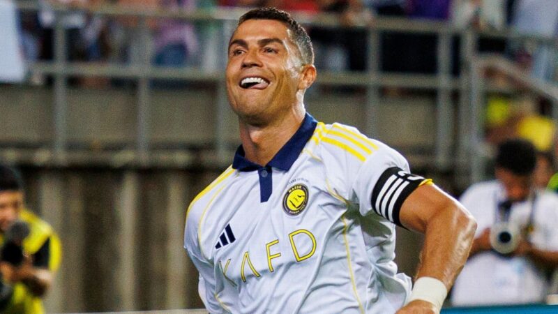 Cristiano Ronaldo football’s first billionaire player – report