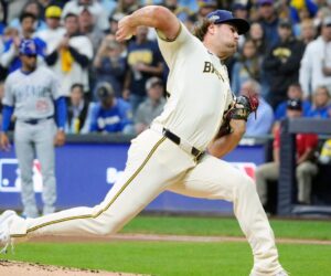 MLB division series: Lineups, analysis for Cubs-Brewers Game 5
