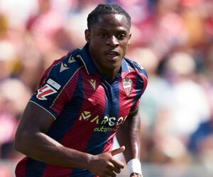 Transfer rumors, news: Barcelona eye Lewandowski replacement