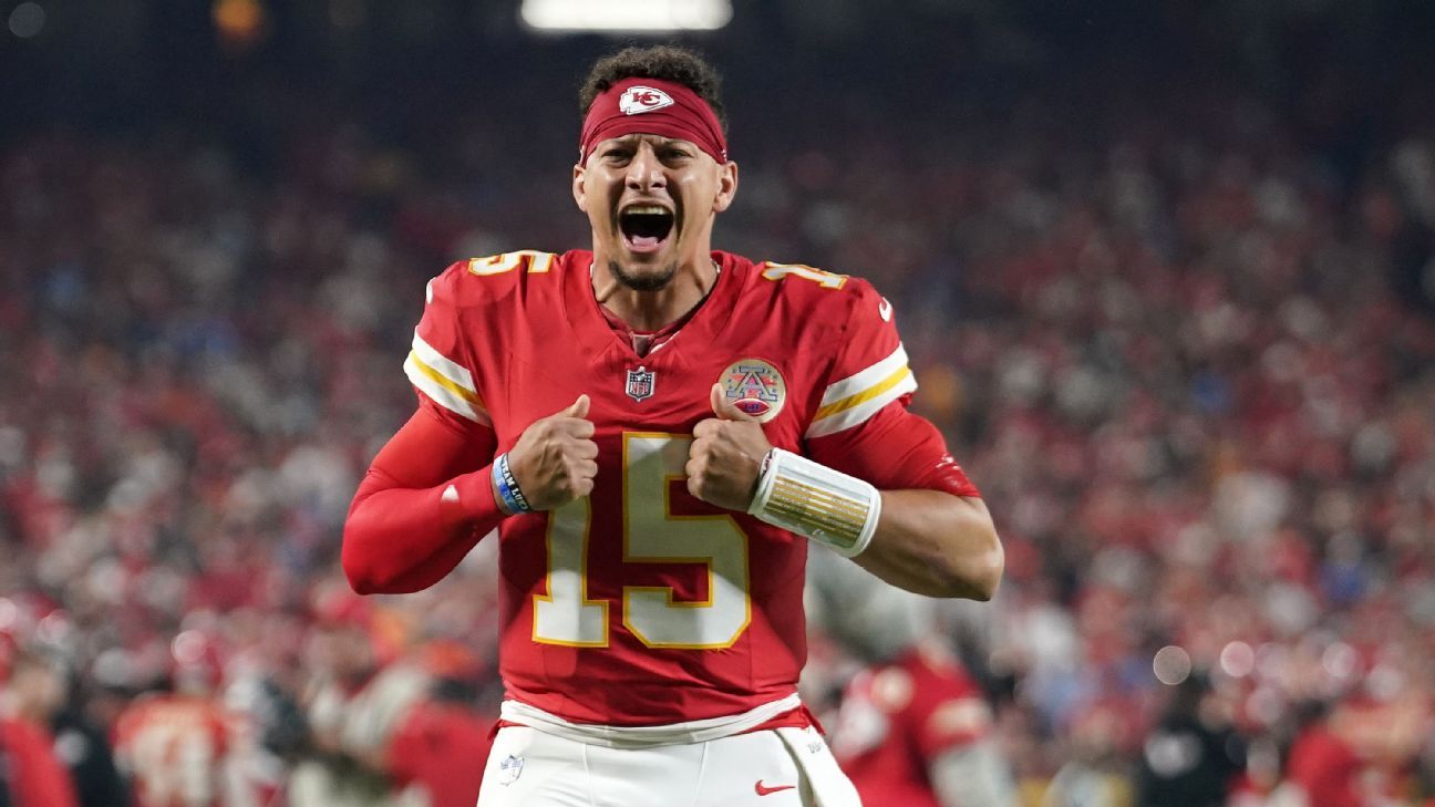 Mahomes, Mayfield, Maye or Dowdle: NFL Week 6 ‘Himmy’ Award