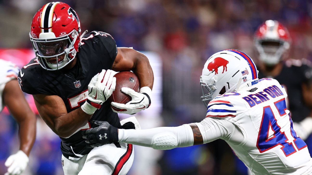 Bijan Robinson fuels Falcons in MNF win against Bills