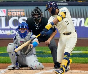 2025 MLB playoffs: Live updates, analysis from NLCS Game 2