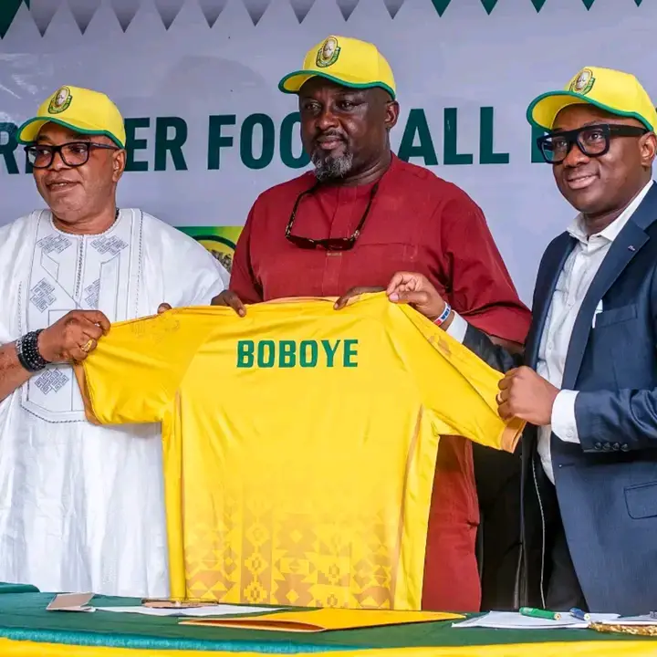 Boboye Unveiled By Bendel Insurance