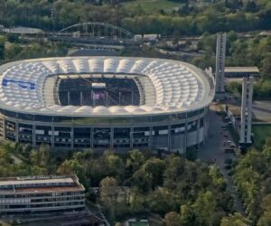 Liverpool grounded by flight issue before Champions League trip