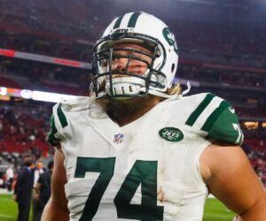 Nick Mangold, former Jets star center, dies at age 41