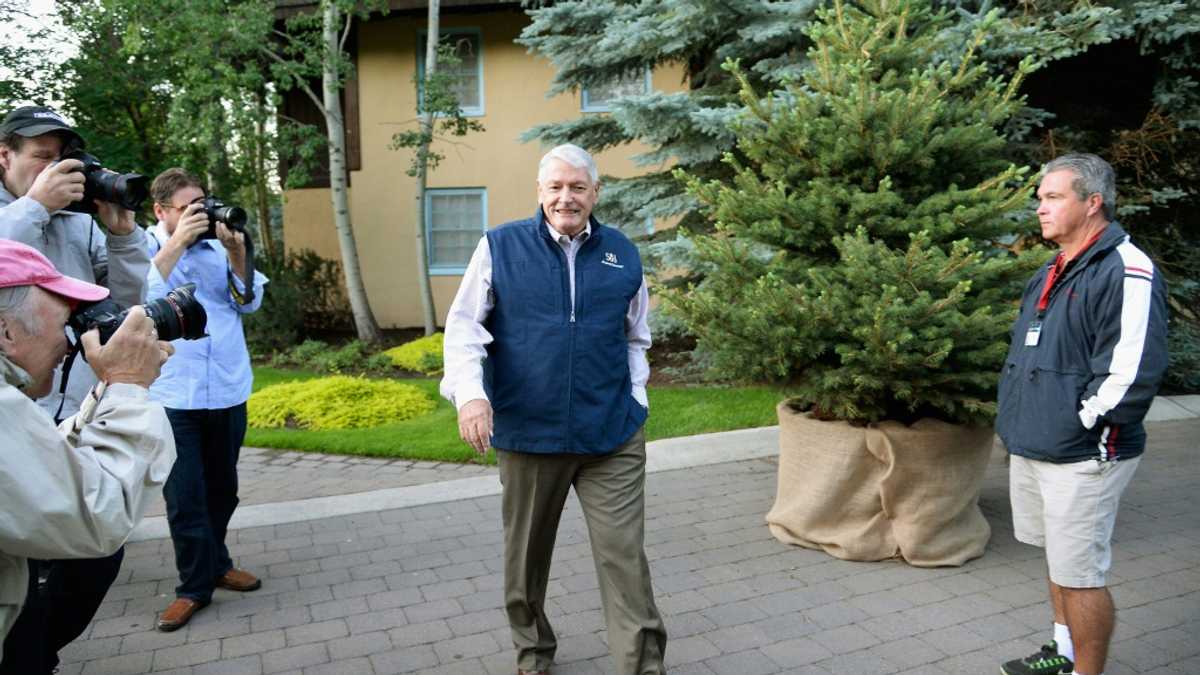 US media mogul John Malone to step down as head of business empire