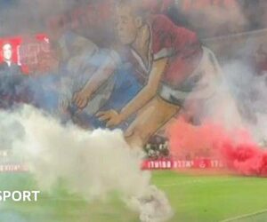 Maccabi Tel Aviv v Hapoel Tel Aviv called off by police after ‘violent riots’
