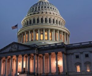 US Govt Shuts Down for First Time in Nearly Seven Years as Funding Talks Collapse
