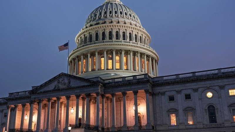 US Govt Shuts Down for First Time in Nearly Seven Years as Funding Talks Collapse
